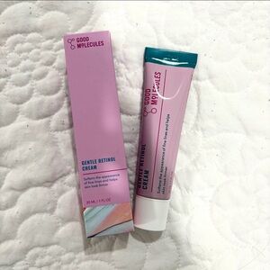 Good Molecules Gentle Retinol Cream